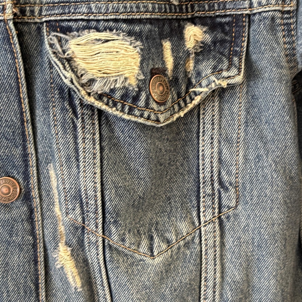 Free People We the Free Long & Lean Distressed Denim Jacket XS Oversized Trucker - Picture 9 of 14